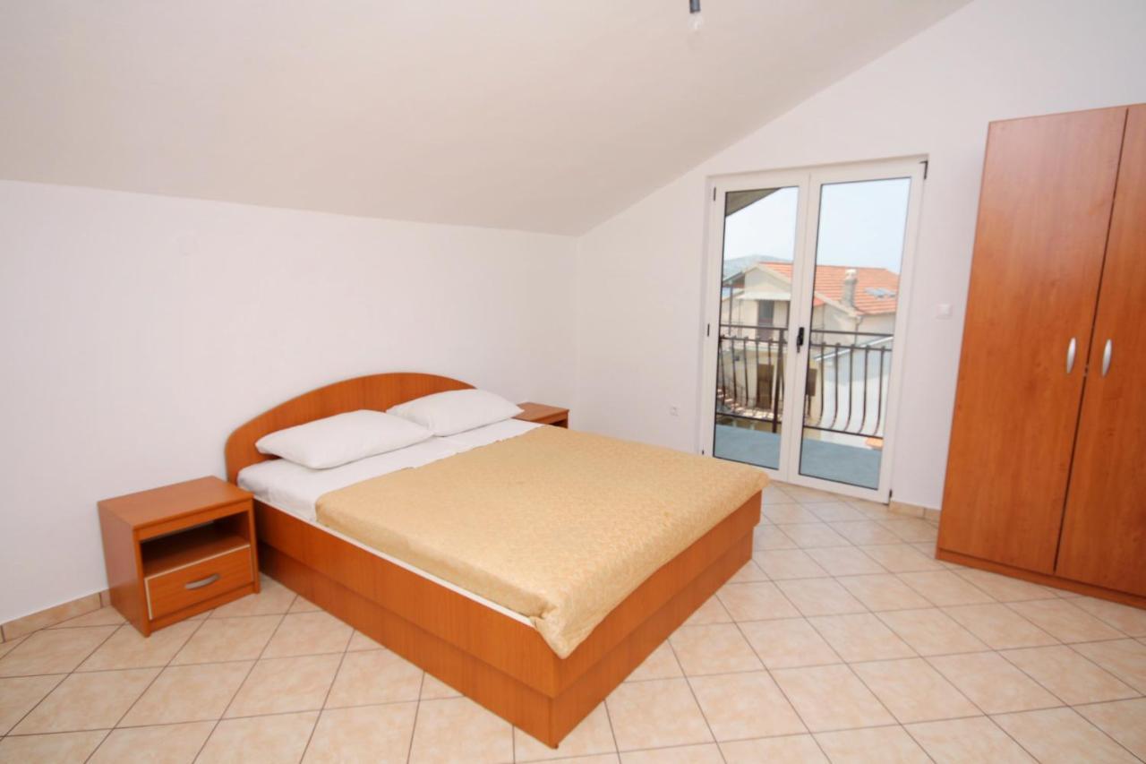 Apartments By The Sea Grebastica, Sibenik - 4881 Baselovici Extérieur photo